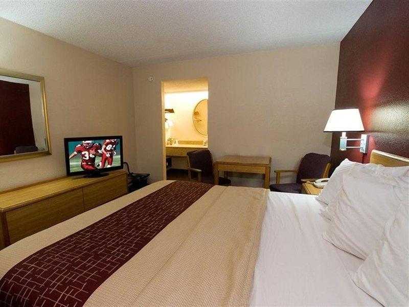 Bay Inn On Busch Тампа Екстериор снимка
